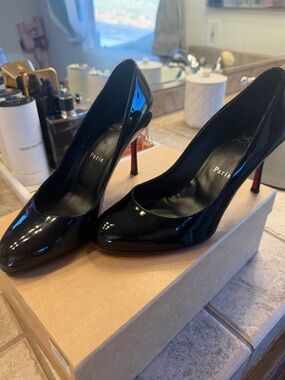 Christian Louboutin Black Patent Leather Pumps with Red Stiletto Heel